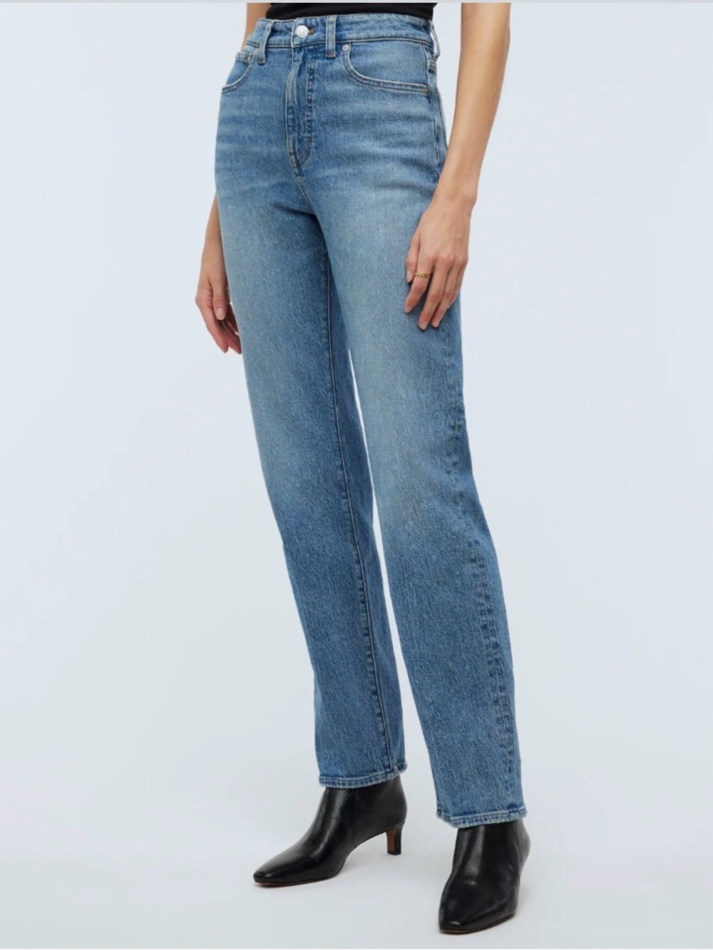 Madewell 90s Straight Jeans – NWOT – 31 – Rondell Wash